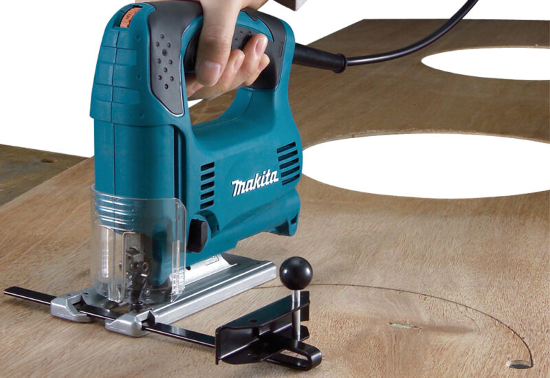 Электролобзик Makita 4329