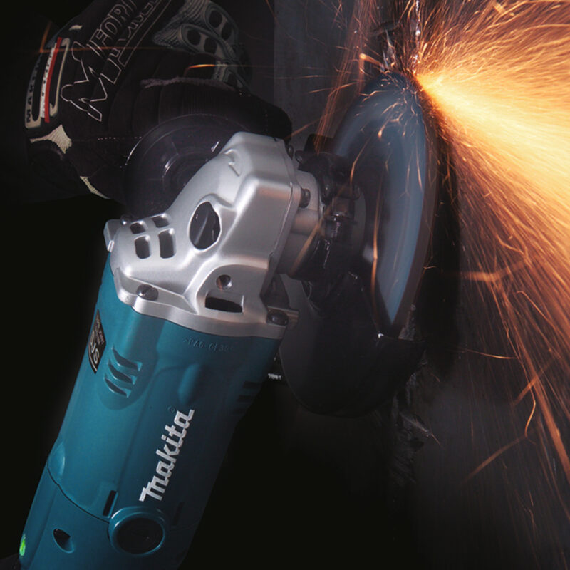 Угловая шлифмашина Makita GA5021
