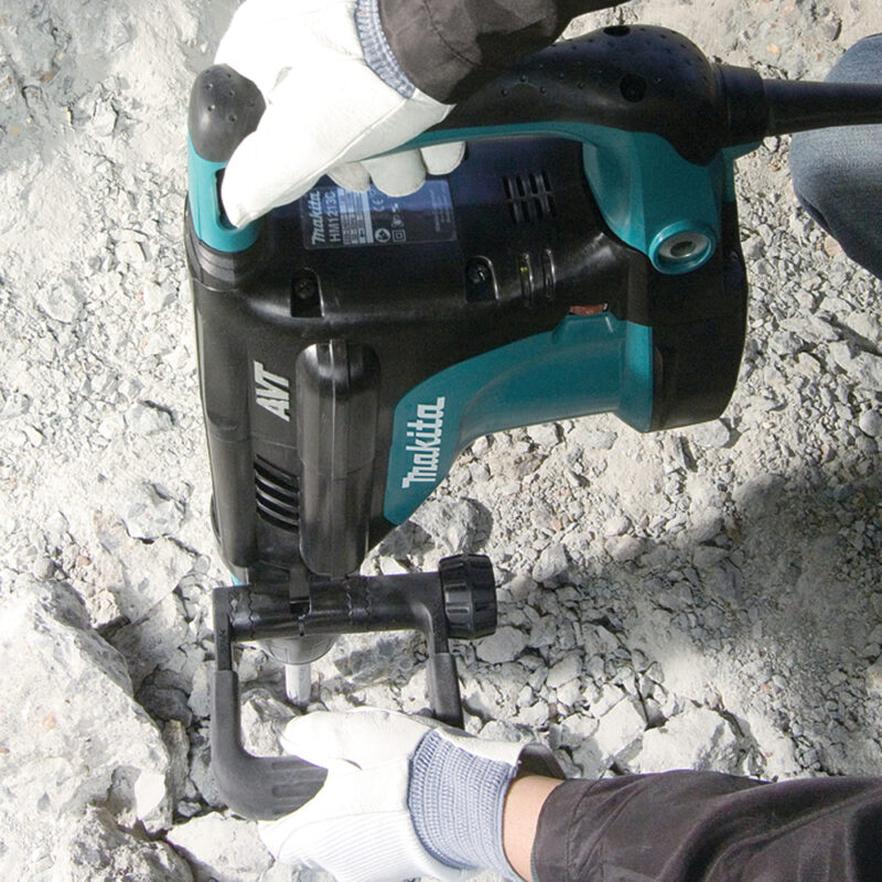 Отбойный молоток Makita HM 1213 C