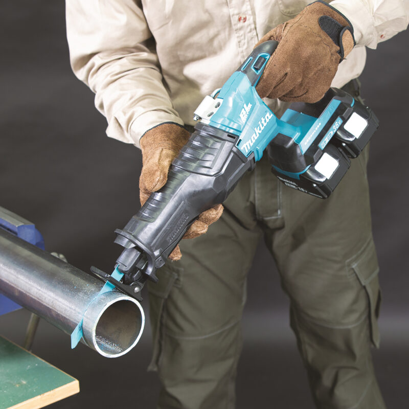 Сабельная пила Makita LXT DJR360Z