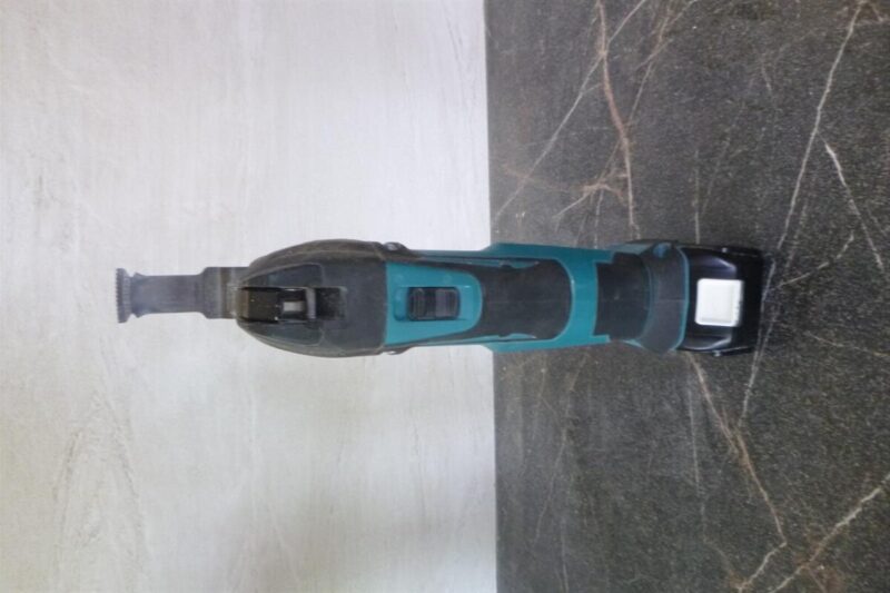 Многофункциональный инструмент Makita LXT DTM51Z