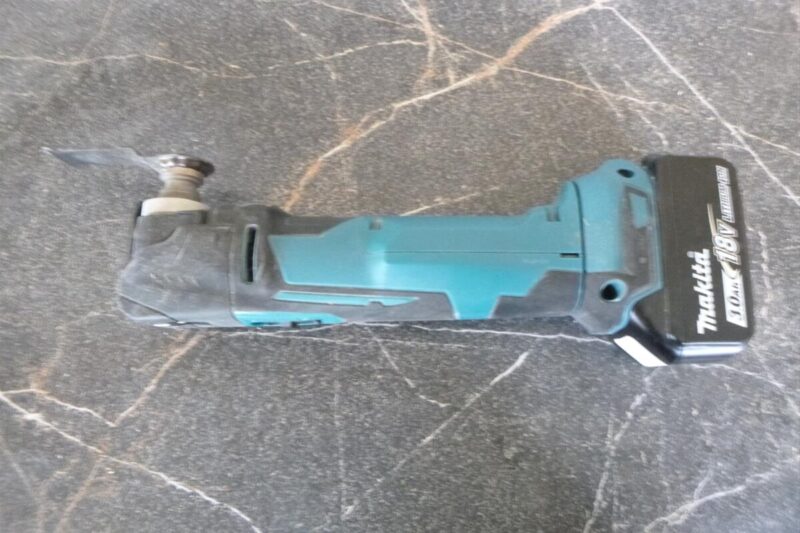 Многофункциональный инструмент Makita LXT DTM51Z