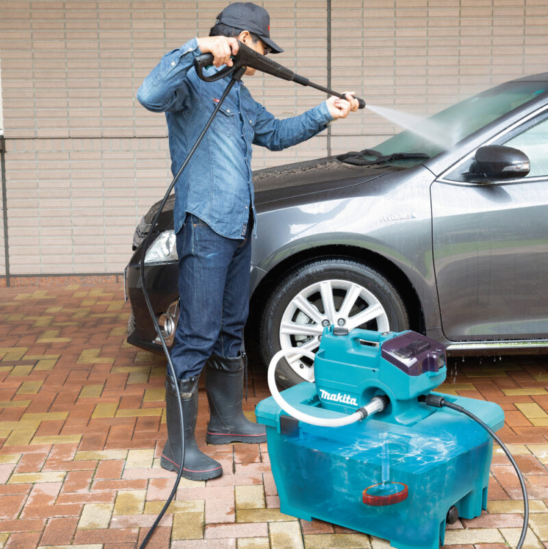 Аккумуляторная мойка высокого давления Makita LXT BL 2x18 В DHW080ZK