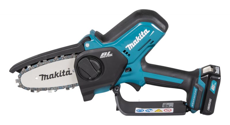 Цепная пила Makita LXT UC100DWA