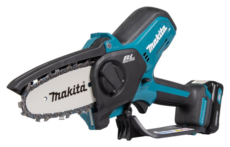 Цепная пила Makita LXT UC100DWA