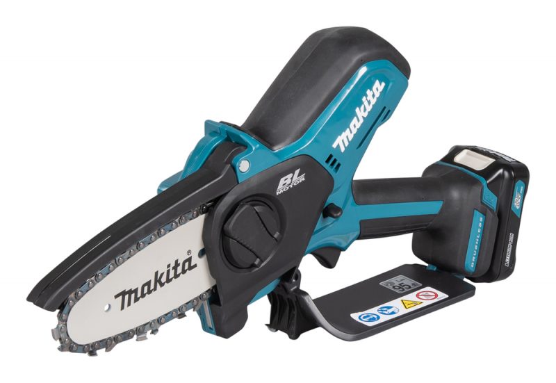 Цепная пила Makita LXT UC100DWA