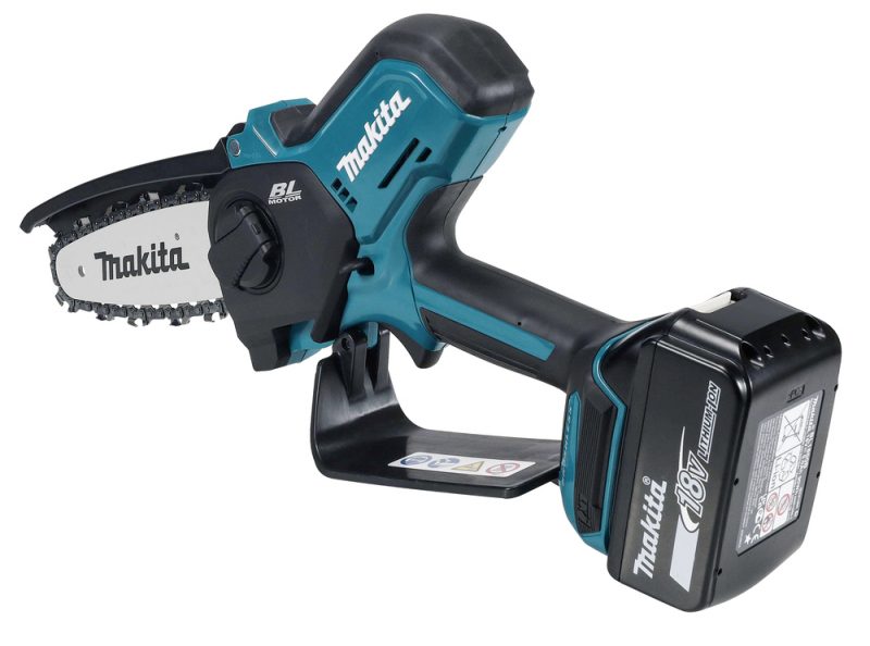 Аккумуляторная цепная пила Makita LXT DUC150Z