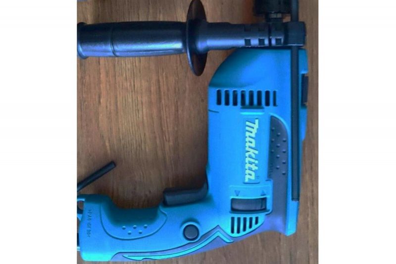 Ударная дрель Makita HP1640