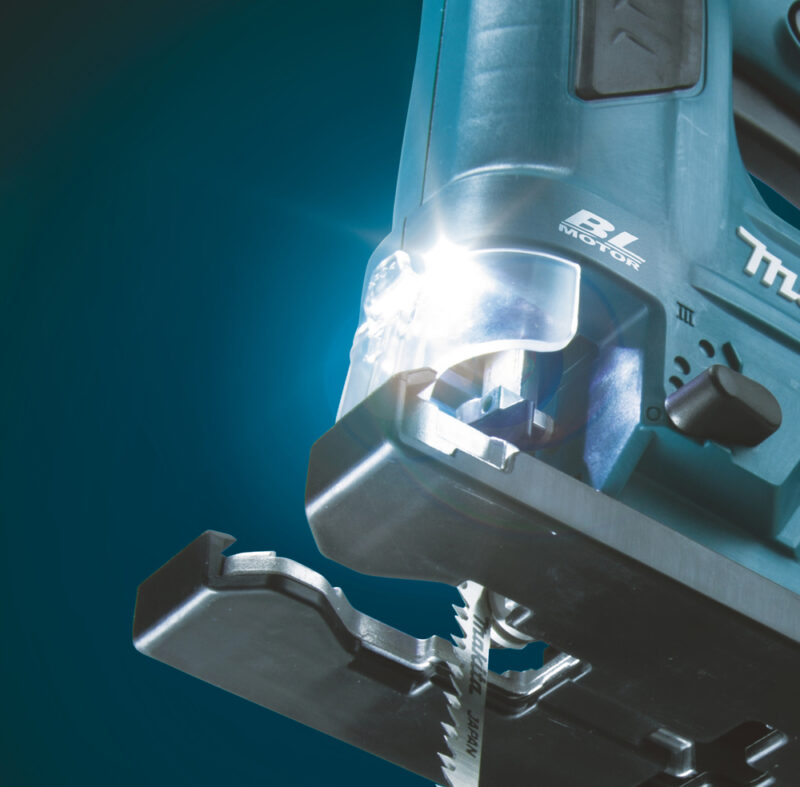 Лобзик Makita CXT JV103DZ