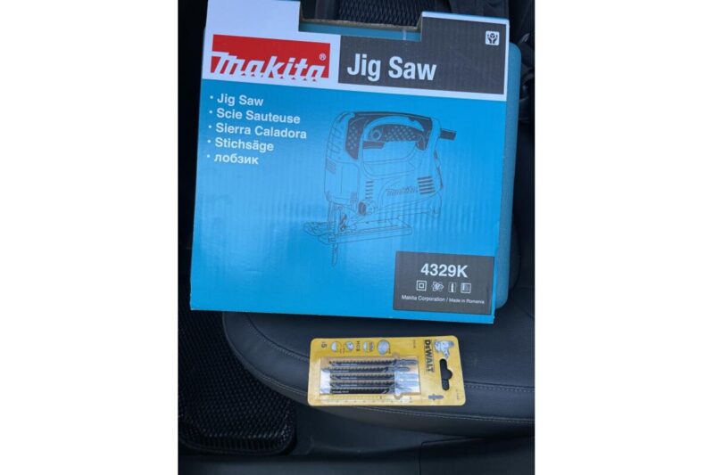 Лобзик Makita 4329 K