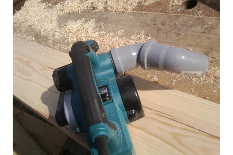 Рубанок Makita KP 0810 C