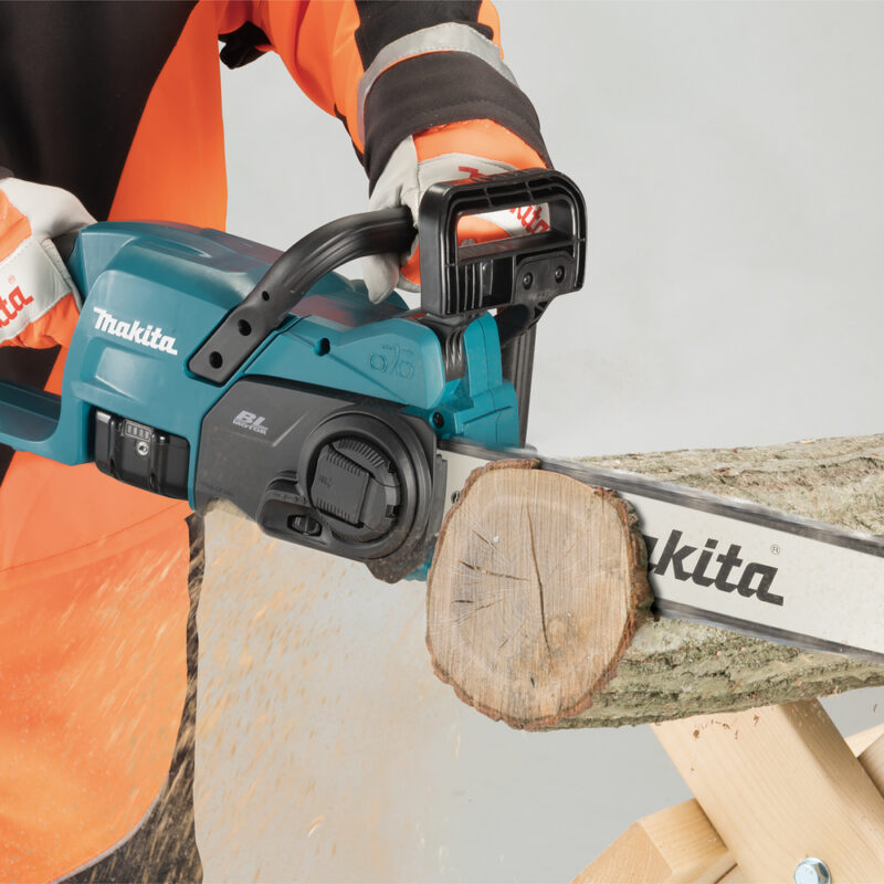 Аккумуляторная цепная пила Makita DUC407RT (BL1850B, DC18RC)