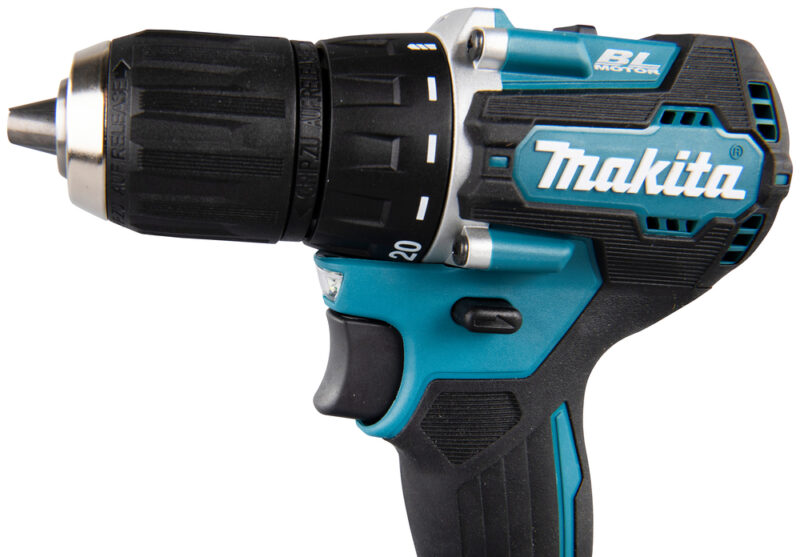 Бесщеточная аккумуляторная дрель-шуруповерт Makita XPT 18В, бак и зу DDF487Z