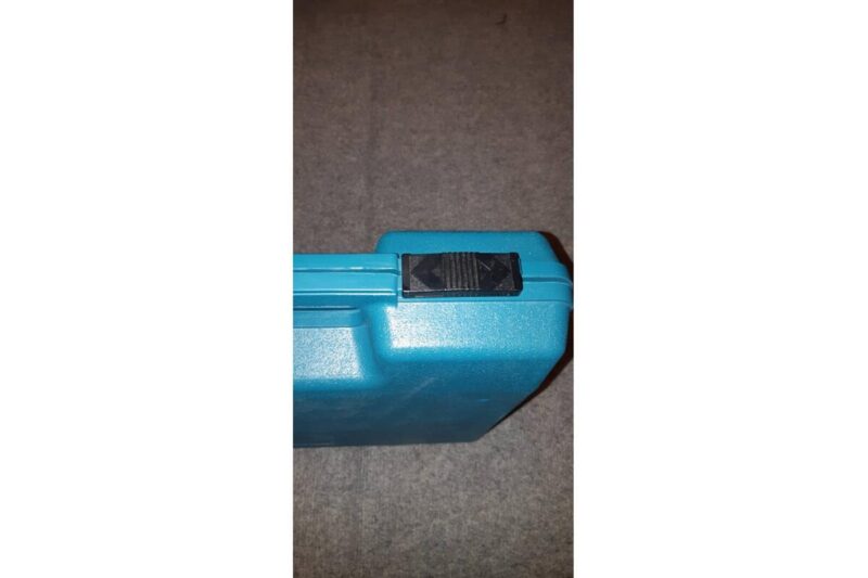 Ударная дрель Makita HP1640K