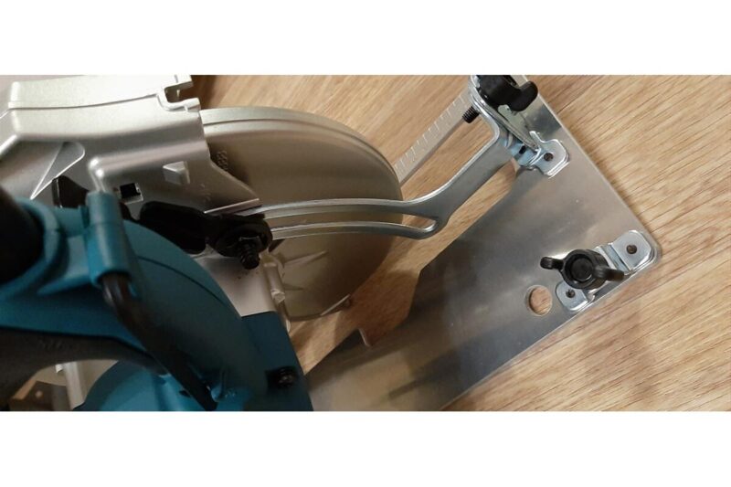 Дисковая пила Makita HS7601