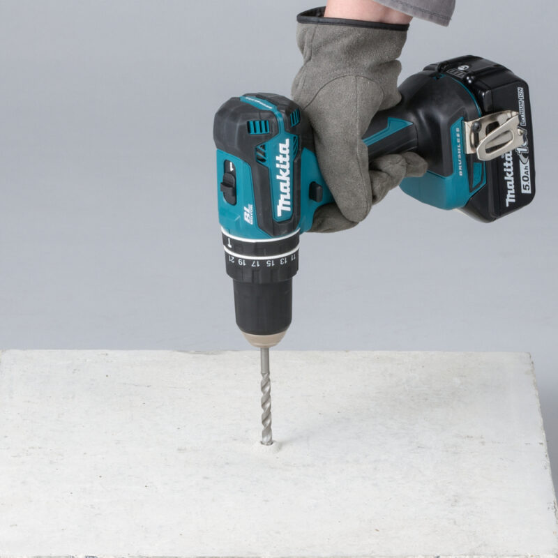 Аккумуляторная дрель-шуруповерт Makita DHP485SYE