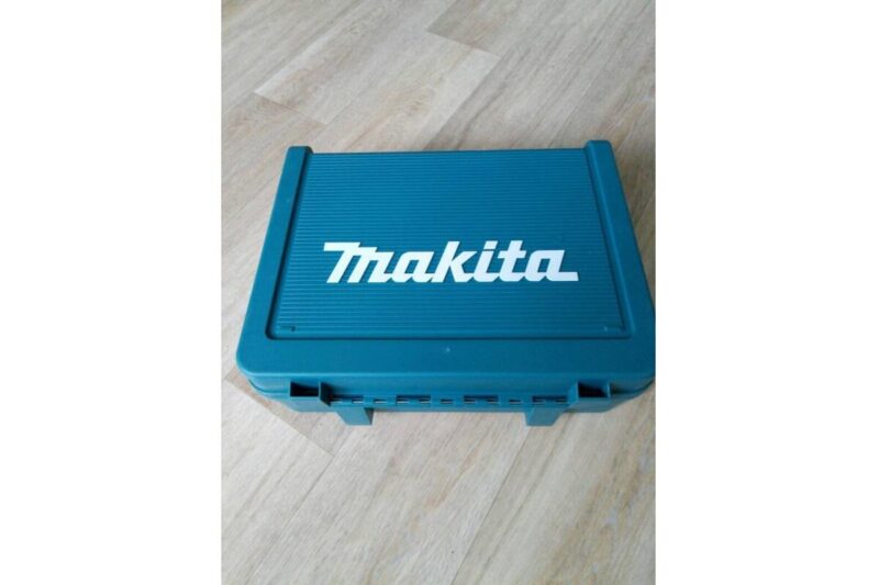 Аккумуляторная дрель-шуруповерт Makita DHP485SYE