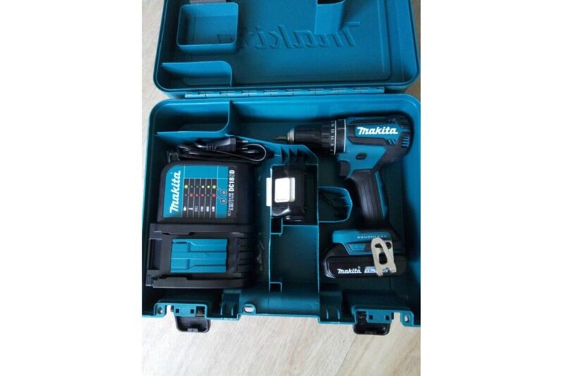 Аккумуляторная дрель-шуруповерт Makita DHP485SYE