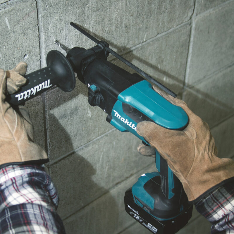Аккумуляторный перфоратор Makita LXT DHR165RME