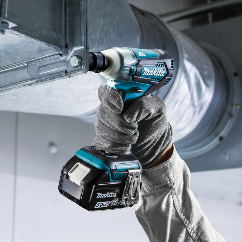 Аккумуляторный гайковерт Makita DTW181RFE