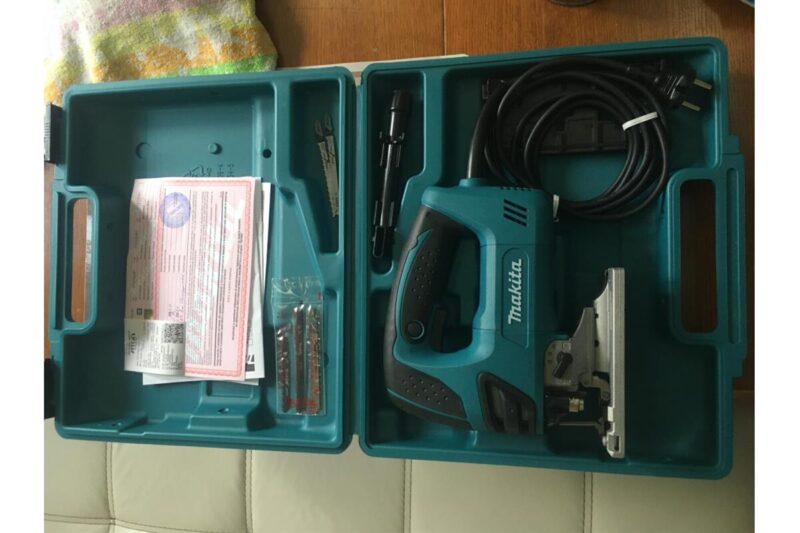 Лобзик Makita 4350 FCT