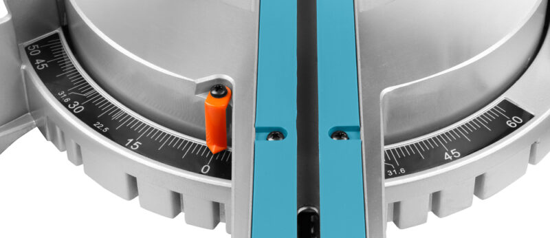 Торцовочная пила Makita LS0815FLN