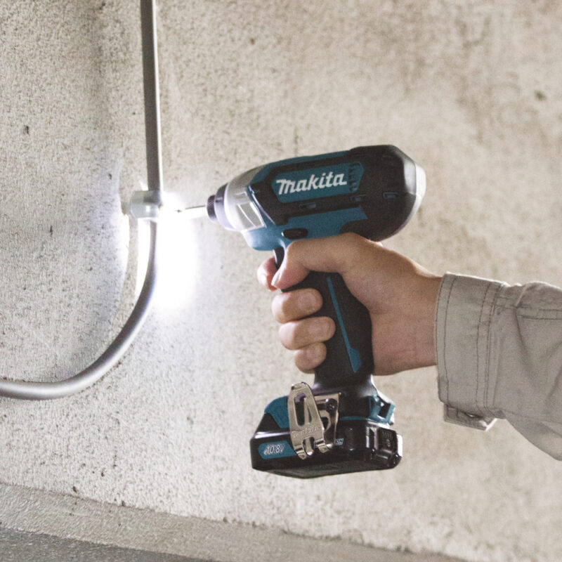 Аккумуляторный ударный шуруповерт Makita CXT ® TD110DZ
