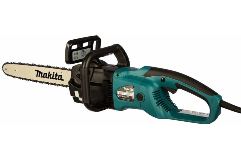 Цепная пила Makita UC4550A