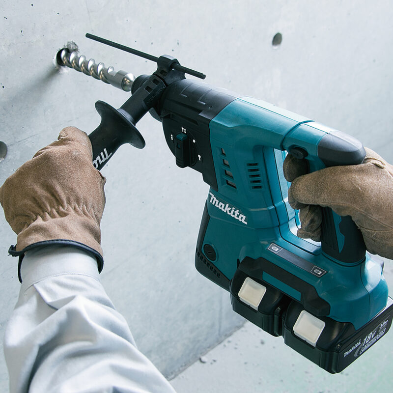 Аккумуляторный перфоратор Makita LXT DHR263Z