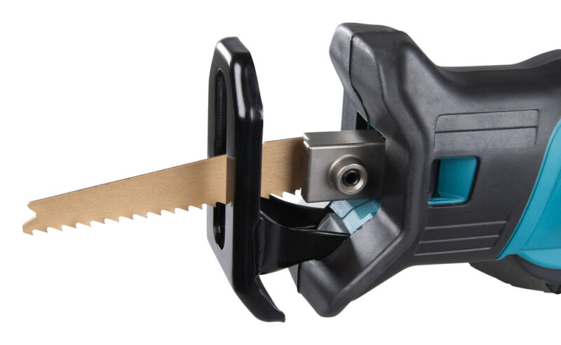 Сабельная пила Makita LXT DJR185Z