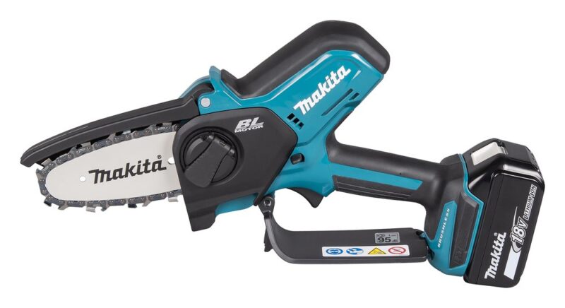 Аккумуляторная цепная пила Makita LXT DUC204Z