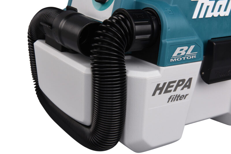 Пылесос Makita DVC750LZ