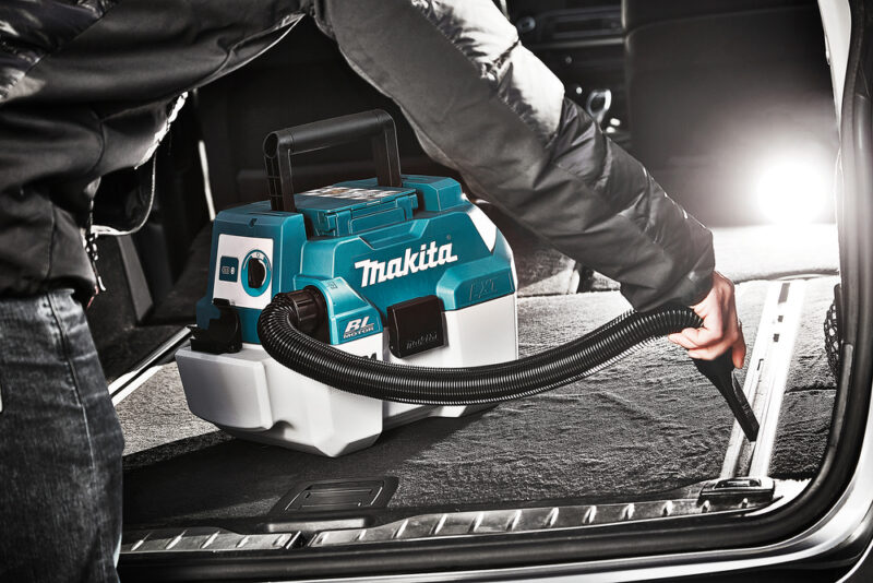 Пылесос Makita DVC750LZ