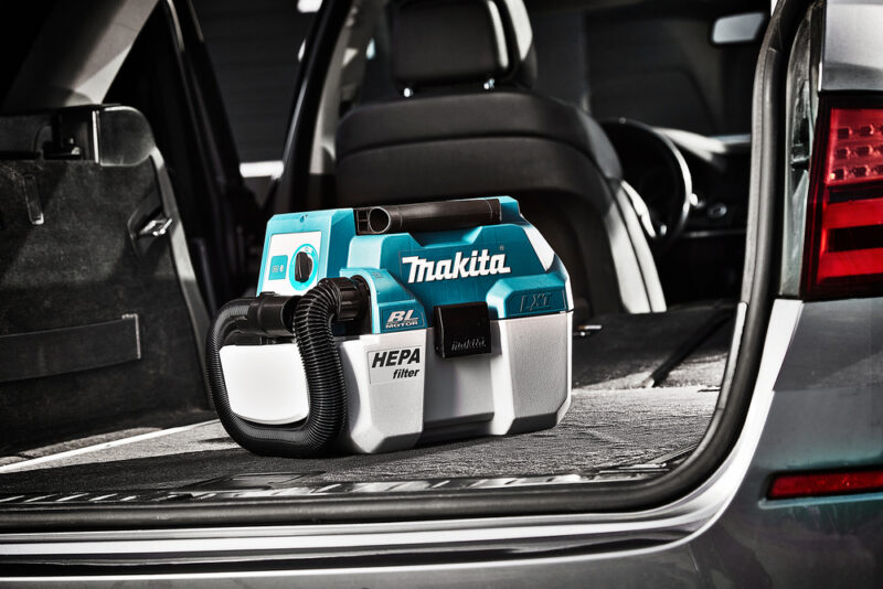 Пылесос Makita DVC750LZ