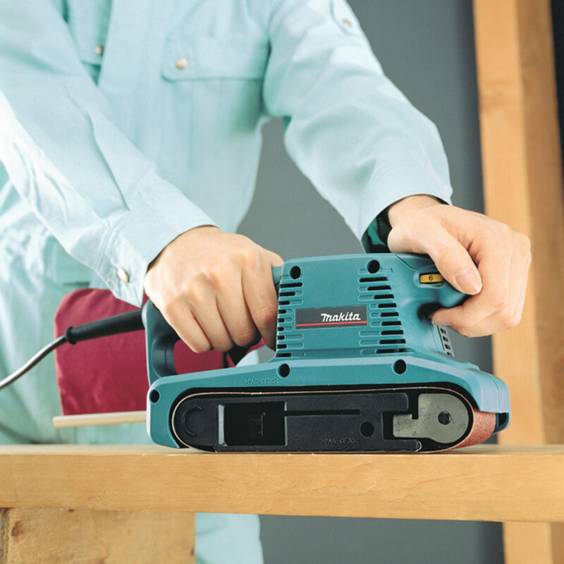 Ленточная шлифмашина Makita 9911