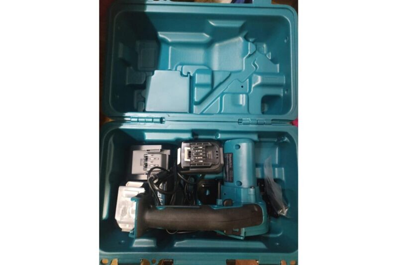 Дисковая пила Makita CXT HS301DWAE